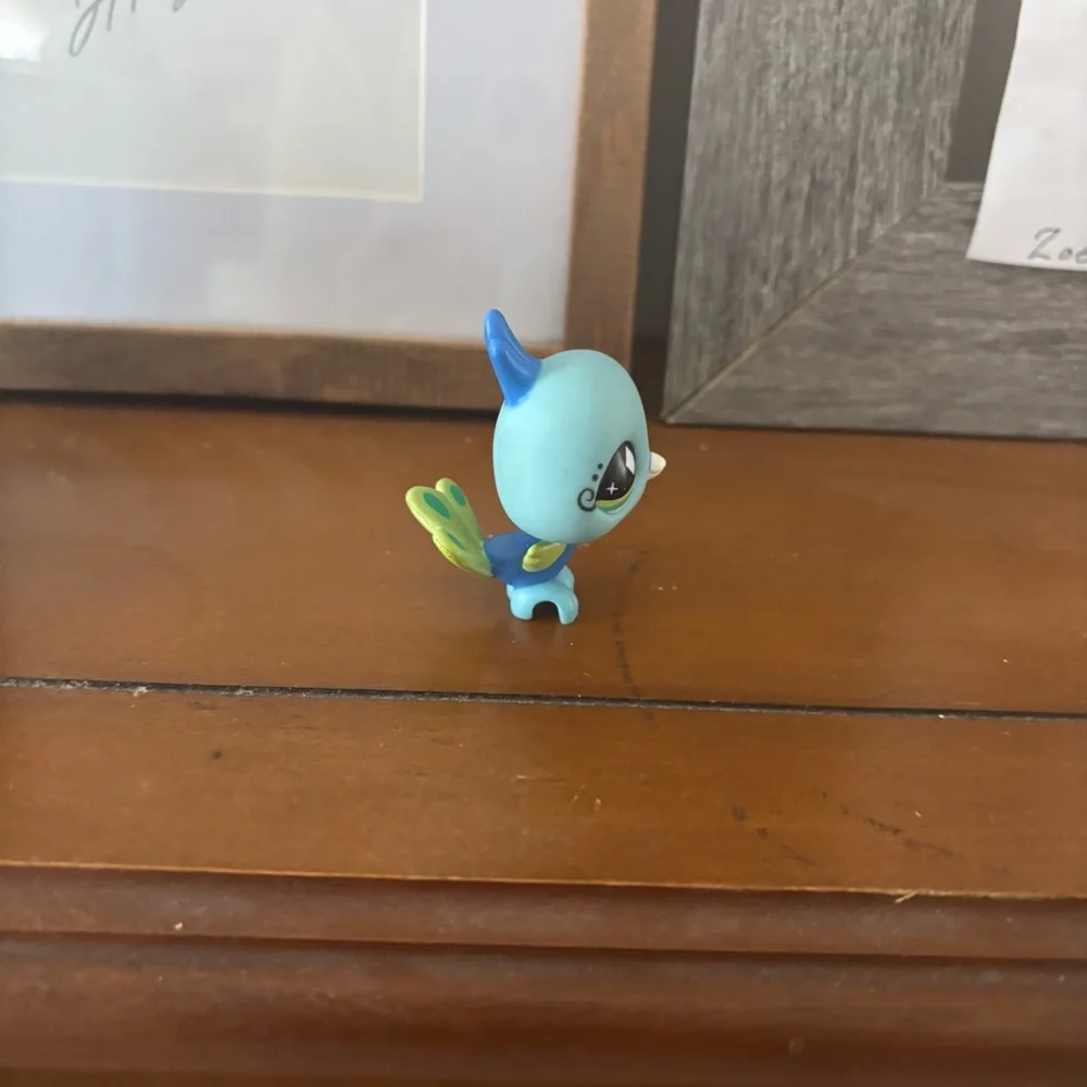 hasbro littlest pet shop peacock #463